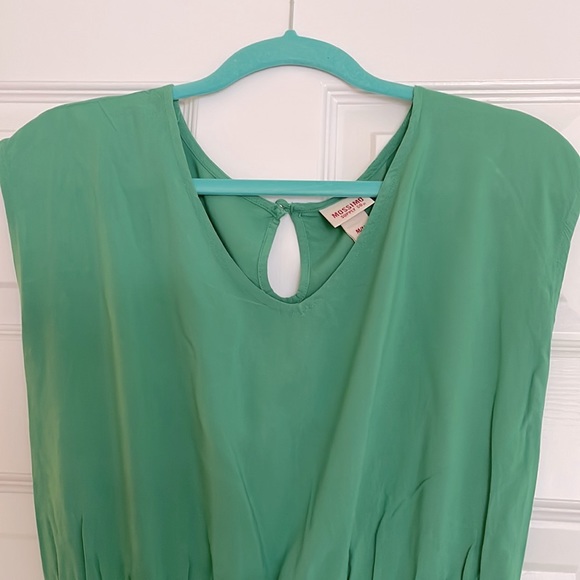 Cute summer dress, jade green colour, size Medium but fits small. - Picture 2 of 2
